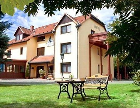 Garni-Hotel Kranich Potsdam Exterior photo