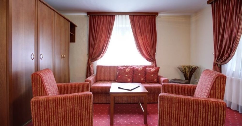 Garni-Hotel Kranich Potsdam Exterior photo